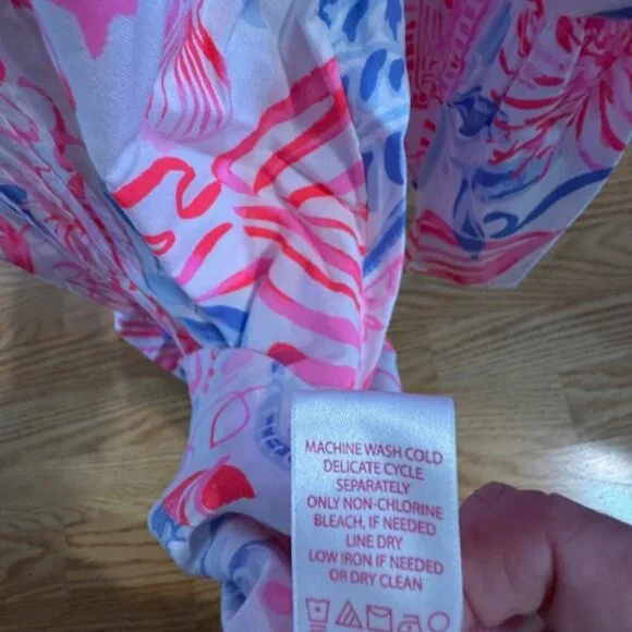 NWT Lilly Pulitzer Danika Tunic Top Size 8 Floral Print V-Neck Bell Sleeves - Picture 8 of 9